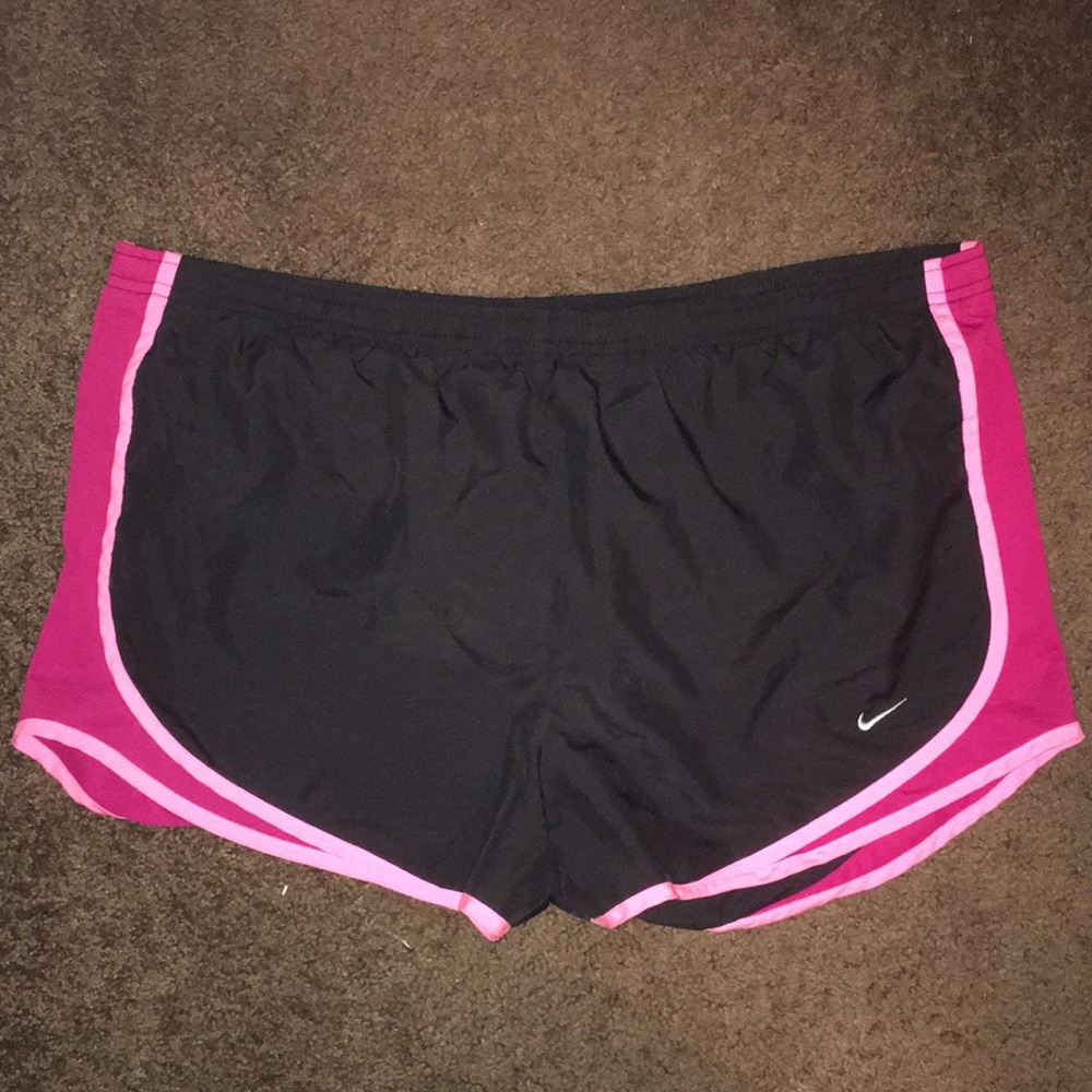 🔥NIKE DRI-FIT SHORTS